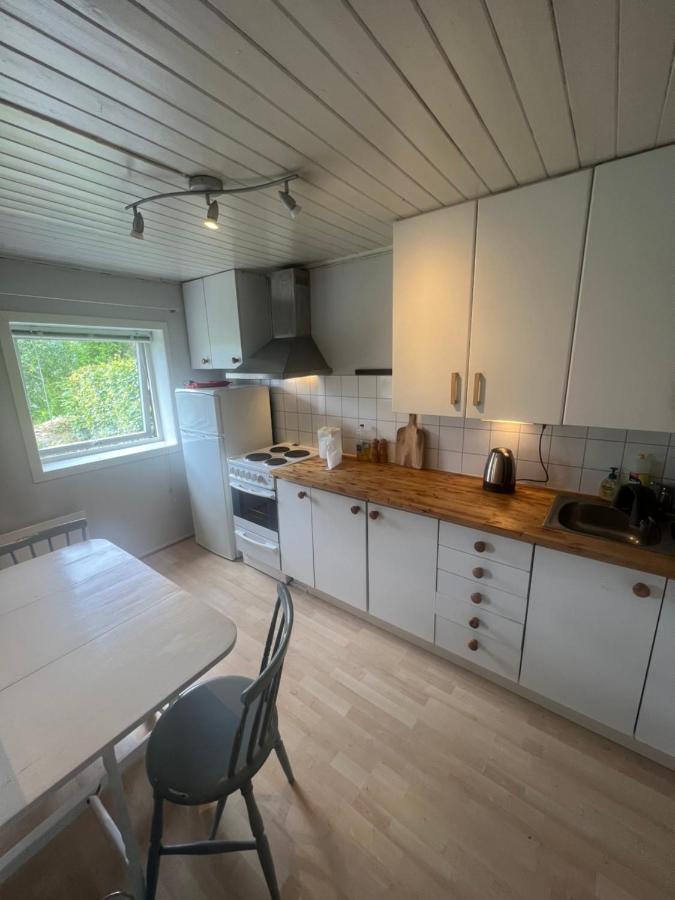 Cosy Apartment With Free Parking Берген Экстерьер фото